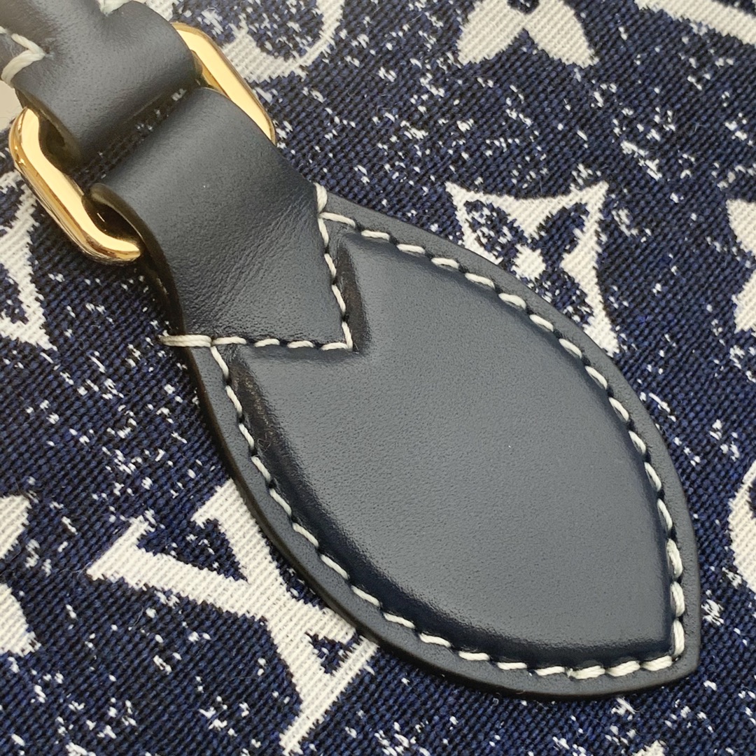 l**is V*t*n onthego handbag-35*27*14cm