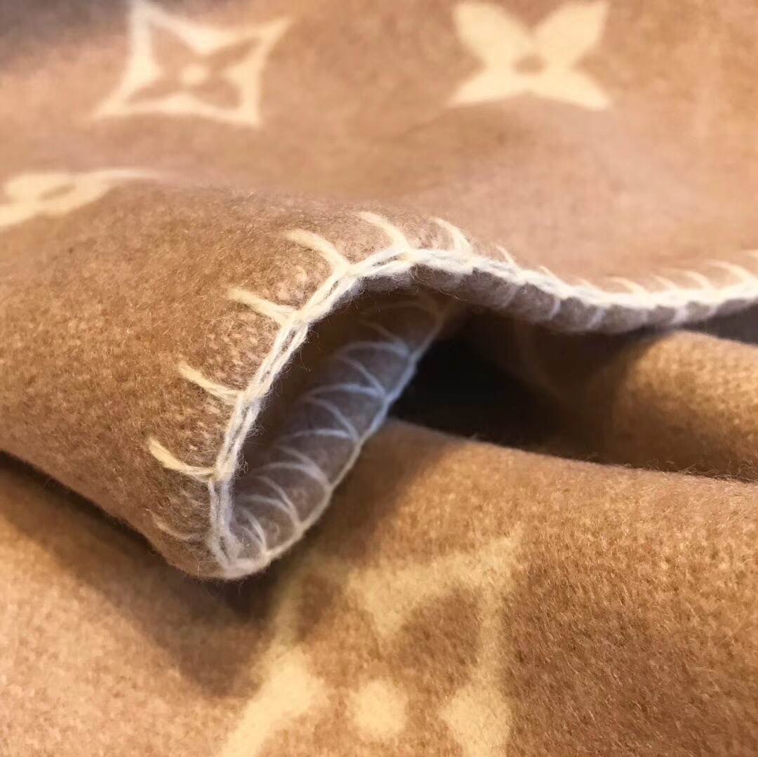 l**is V*t*n blankets-150*200cm