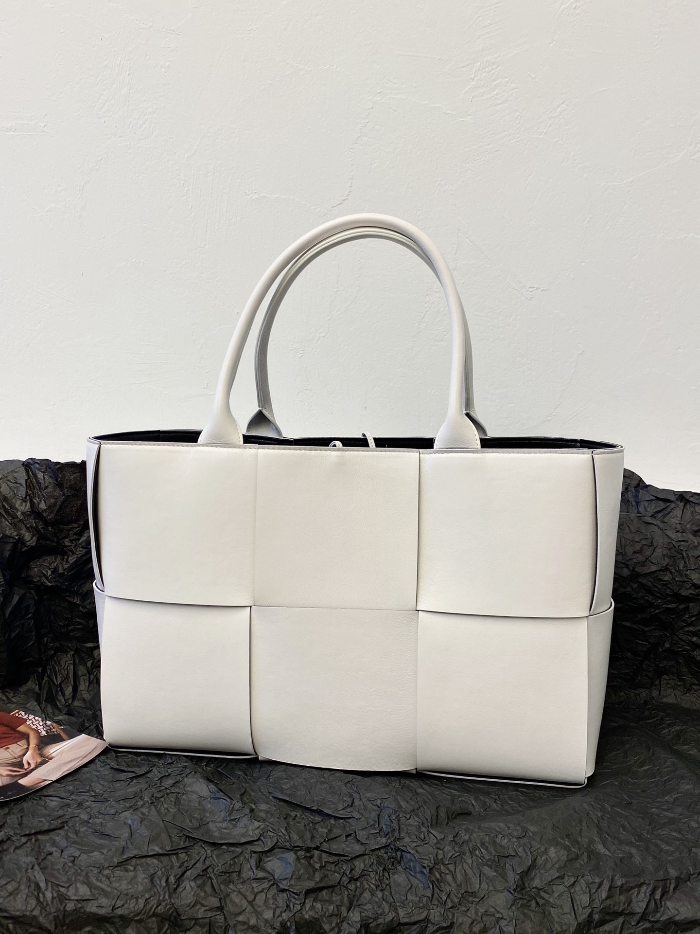 Bo*te*ga ve*ne*tatote-41×27×14cm