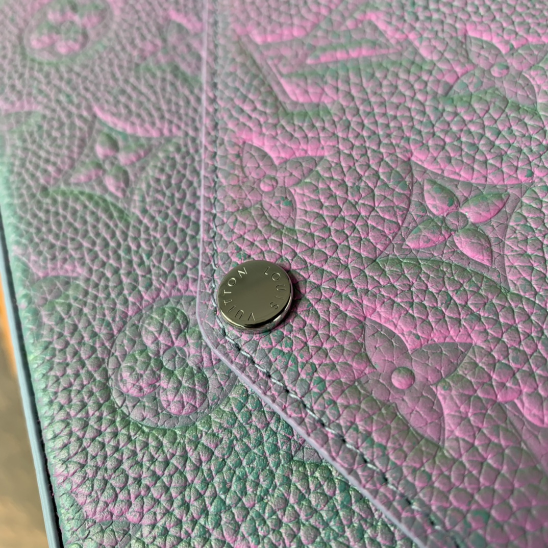 l**is V*t*n pochette félicie wallet -21*12*3cm