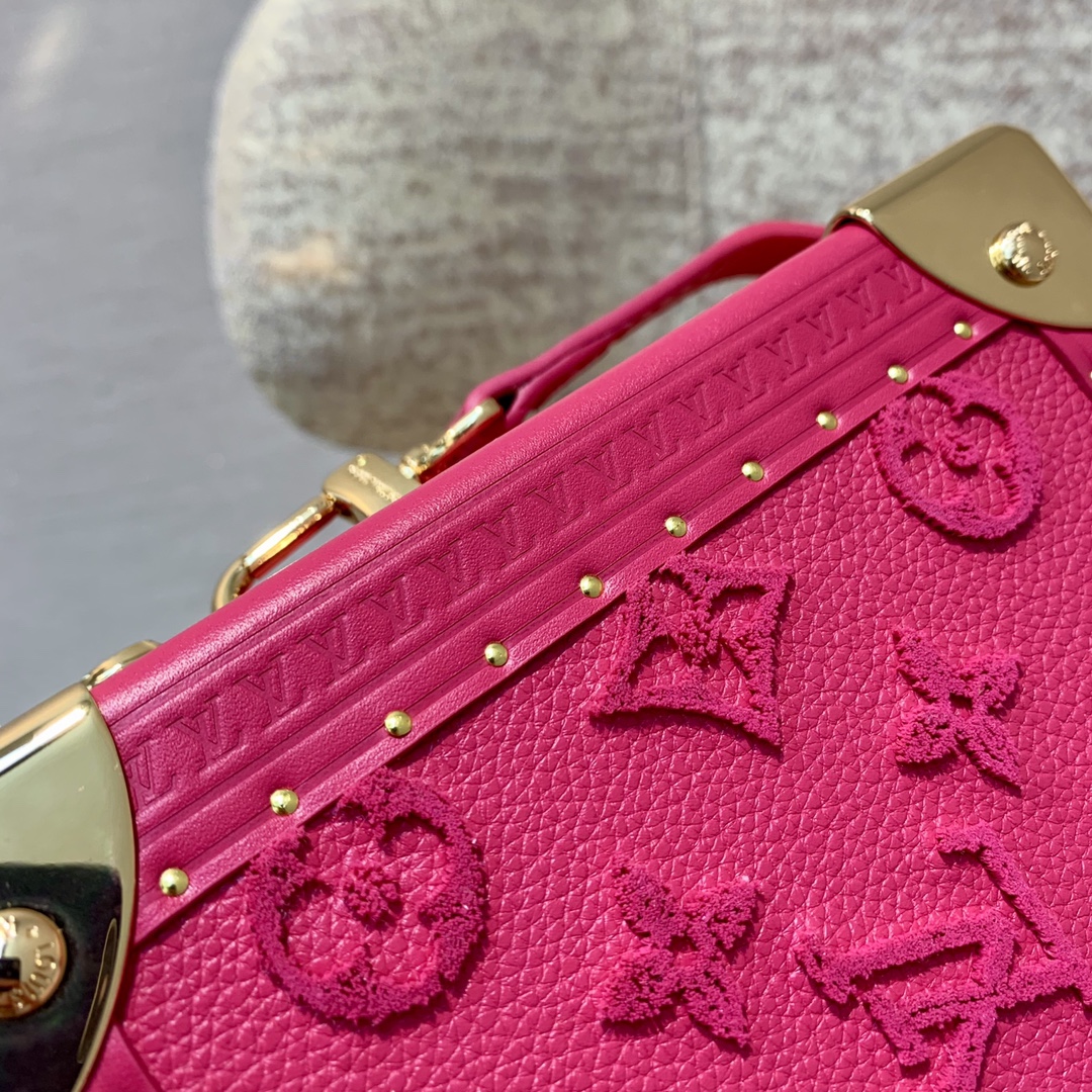 l**is V*t*n valisette trésor-22.5 x 16x 11cm