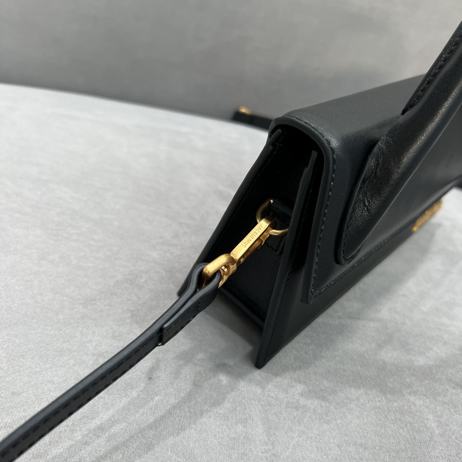 Jacquemus Handbags-21*10*6CM