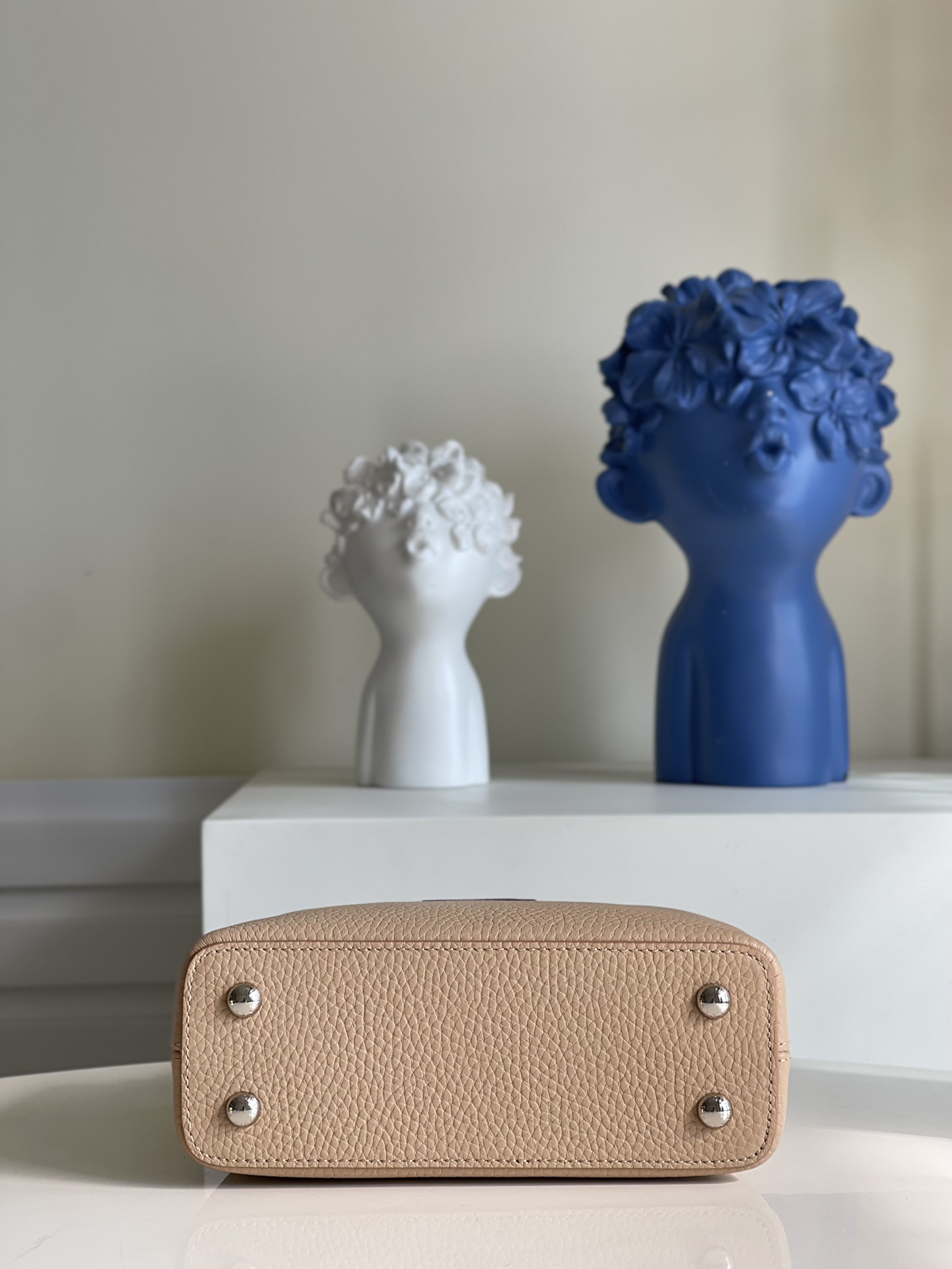 l**is V*t*n mini capucines handlebag-21*14*8cm