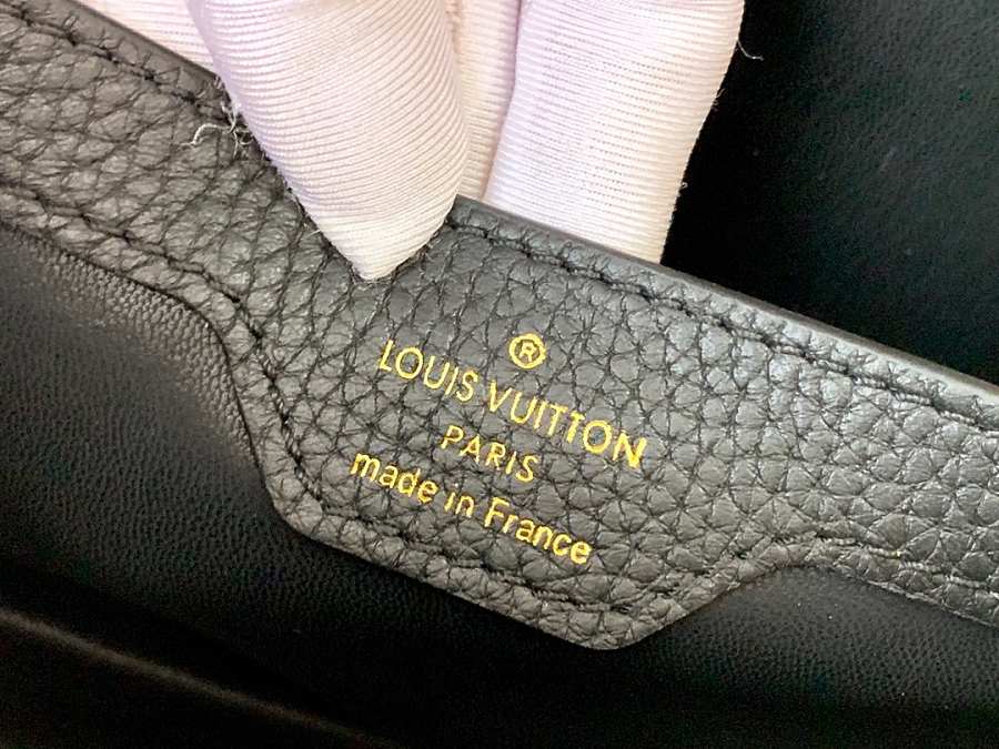 l**is V*t*n capucines bb-27*18*9cm