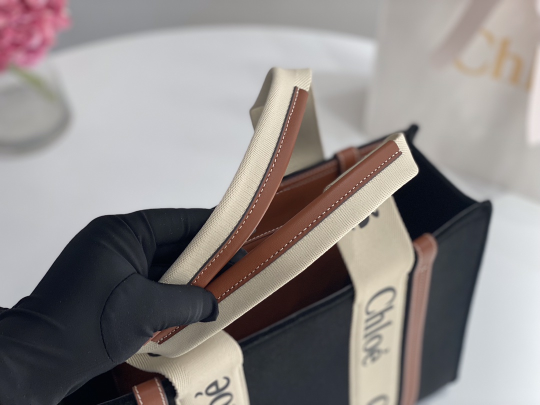 Chloe Woody Tote Bag