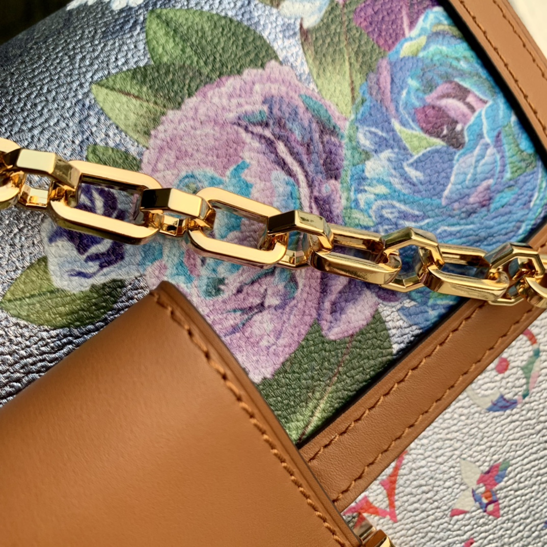 l**is V*t*n dauphine-25*17*10.5cm