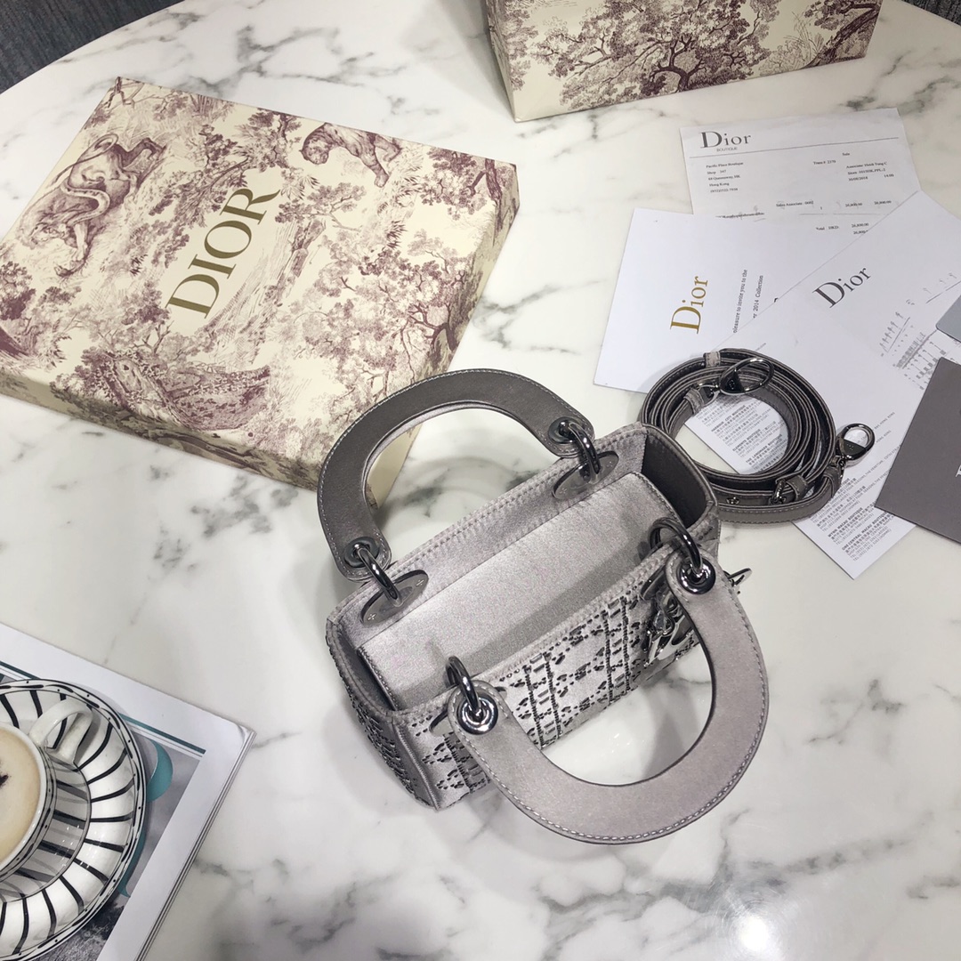 lady D*or mini-17*15*8cm