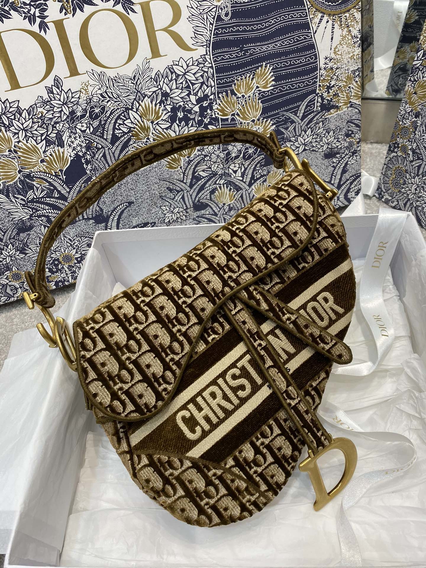 D*or oblique bag-25.5*20*6.5cm