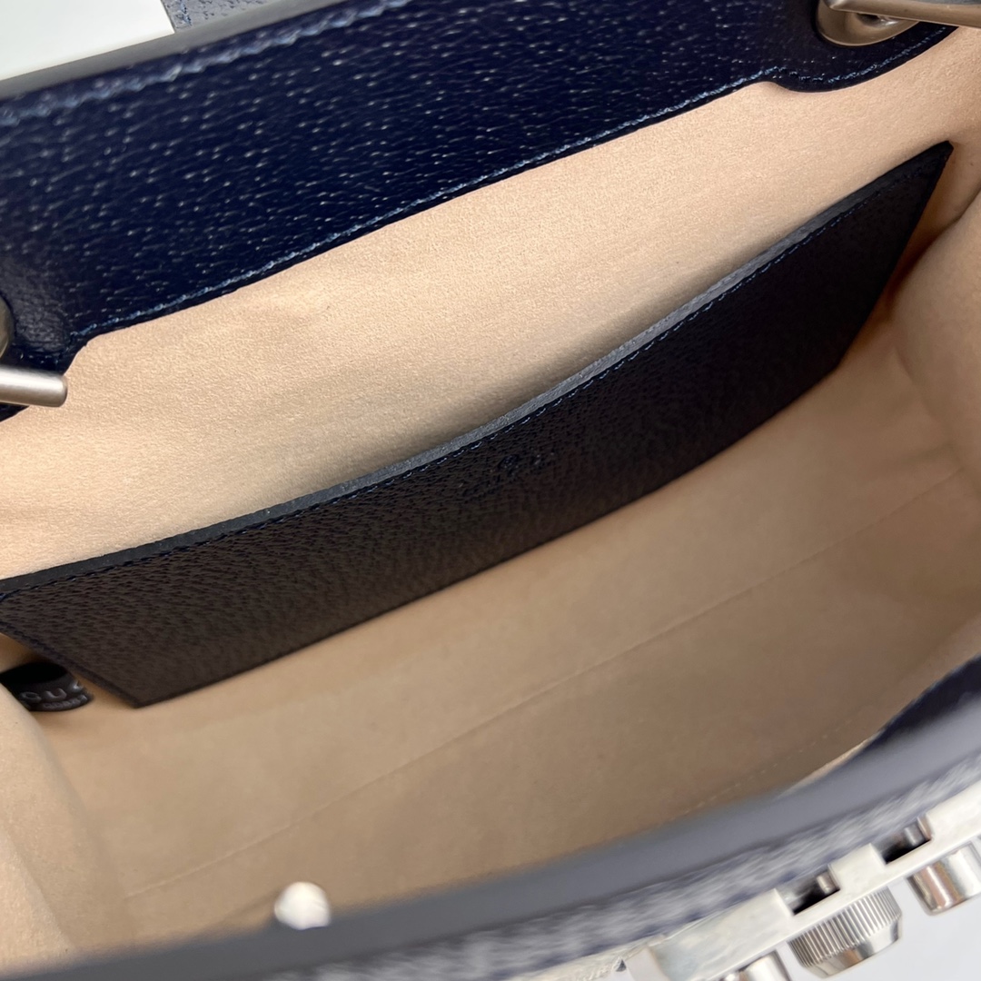 G*u*i padlock bag-26*18*10cm