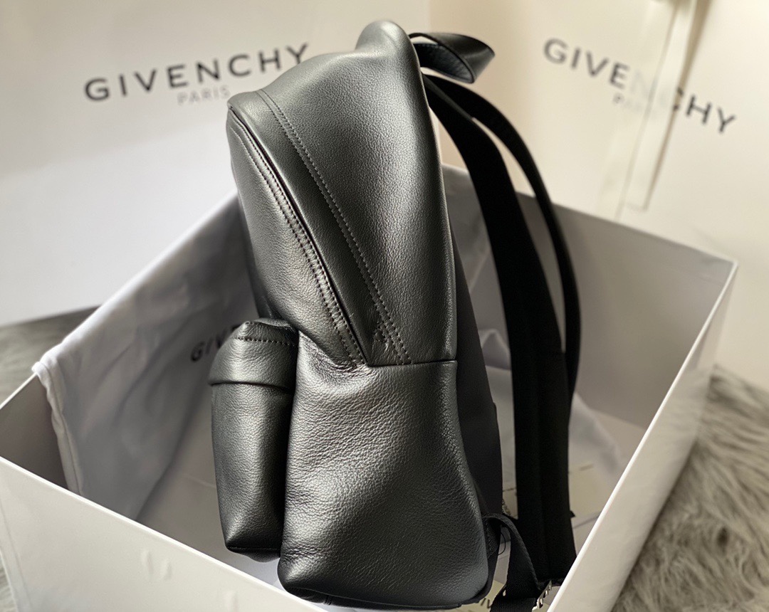 Givenchy Backpack-28x40x15CM