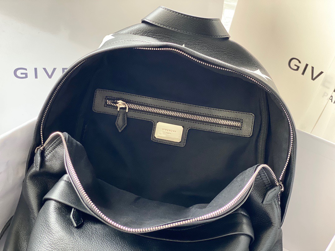 Givenchy Backpack-28x40x15CM