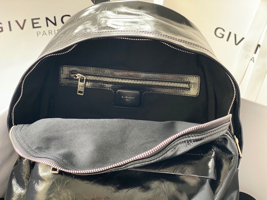 Givenchy Backpack-28x40x15CM