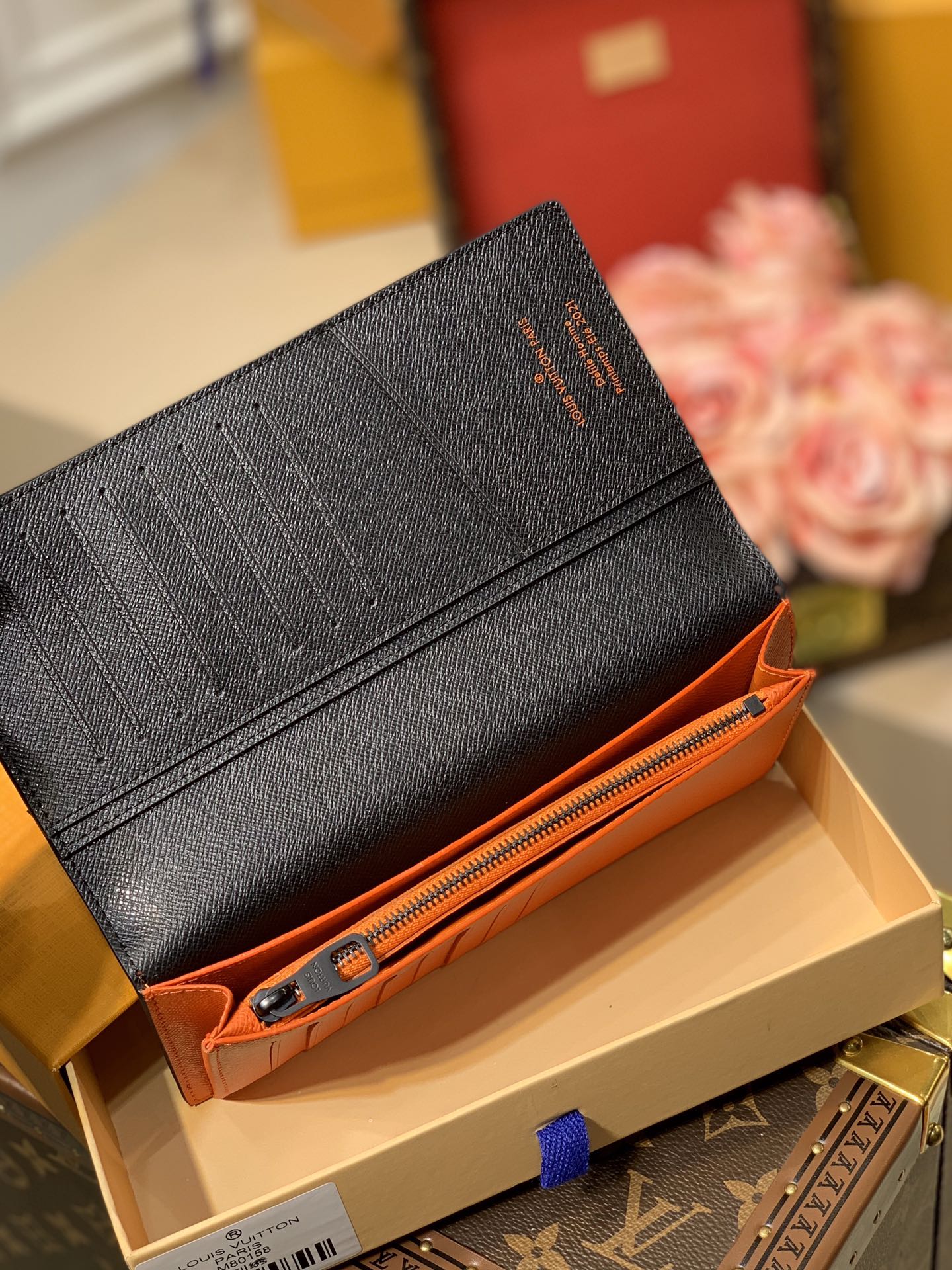 l**is V*t*n brazza wallet-10*19*2cm