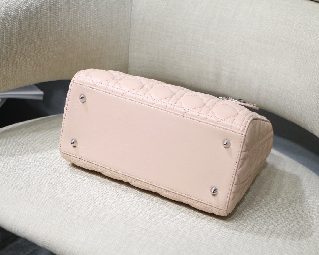 lady D*or handle bag-24cm