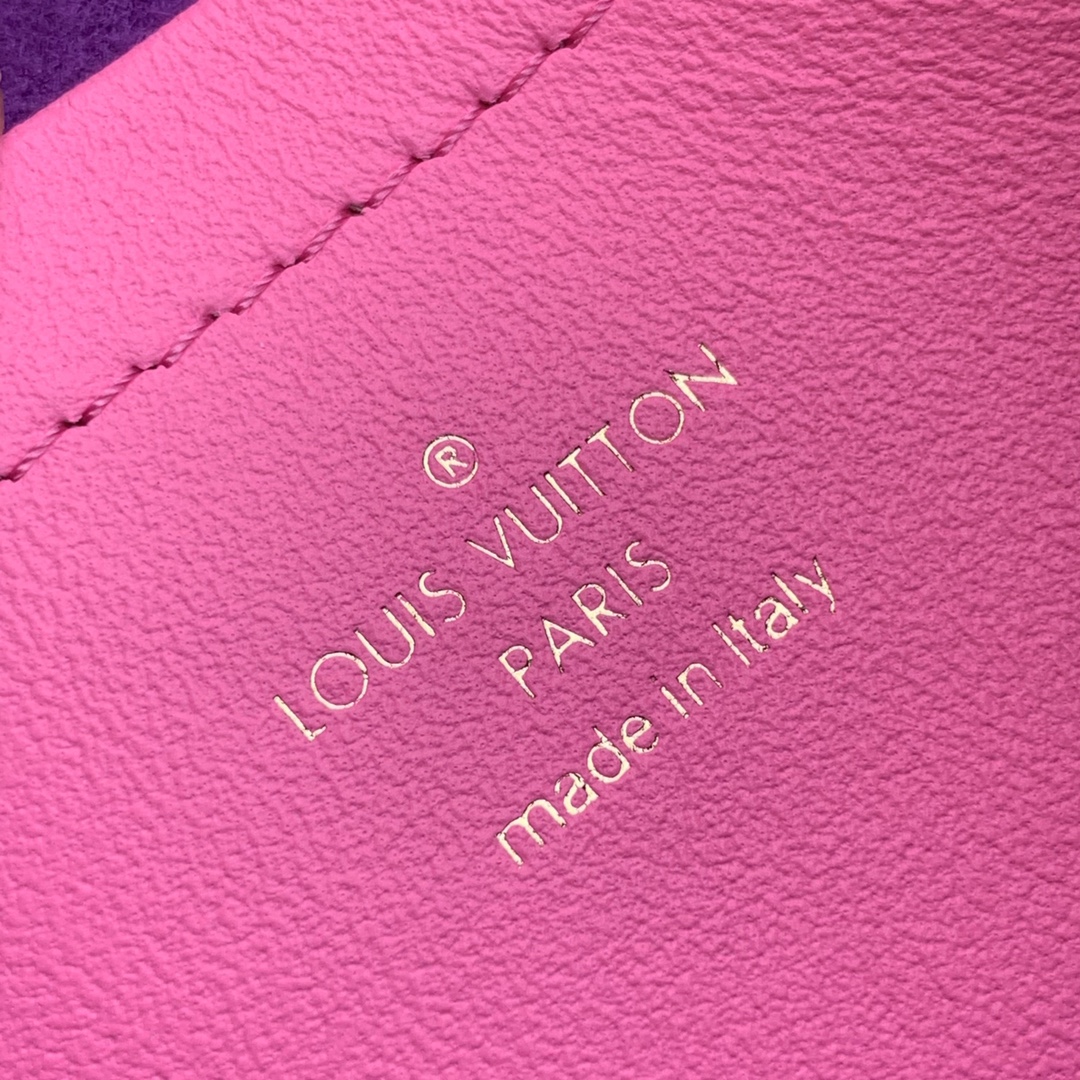 l**is V*t*n pochette coussin chain bag-20*14*8cm