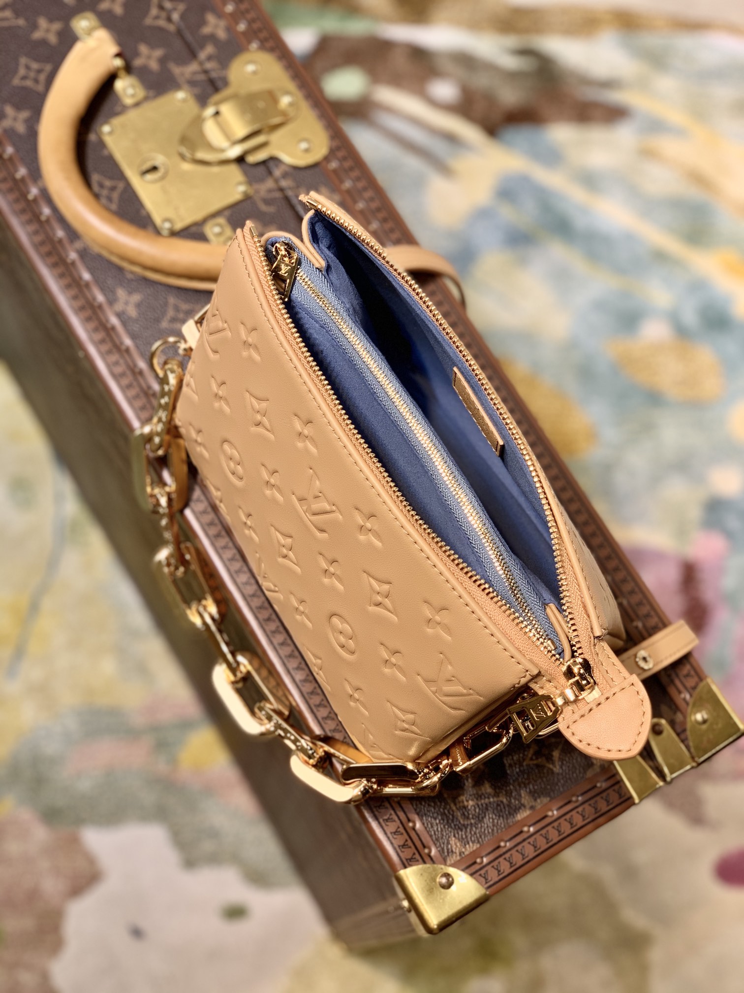 l**is V*t*n coussin bb bag-20*16*12 cm