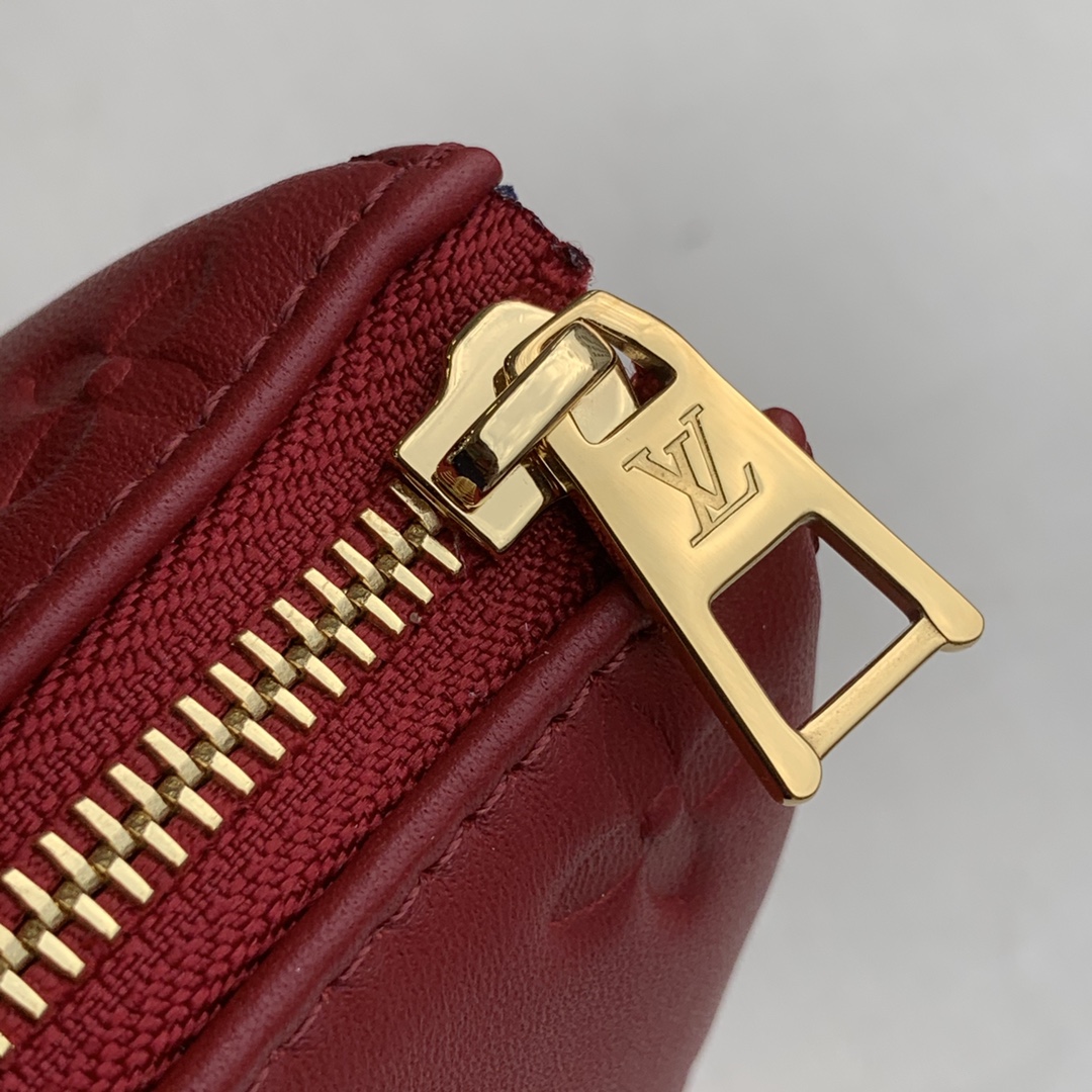 l**is V*t*n coussin handbags-26*20*12cm