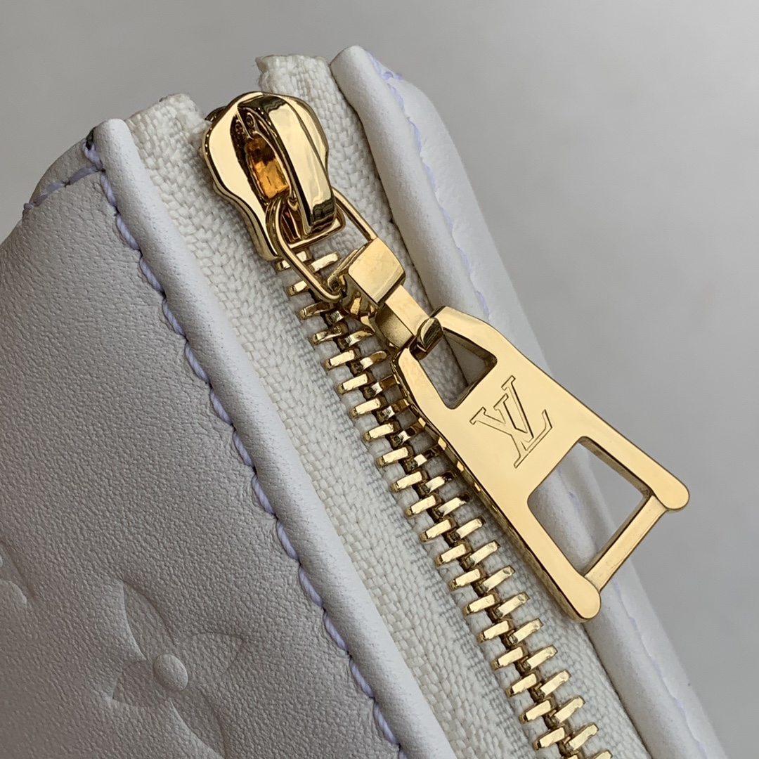 l**is V*t*n coussin handbags-26*20*12cm