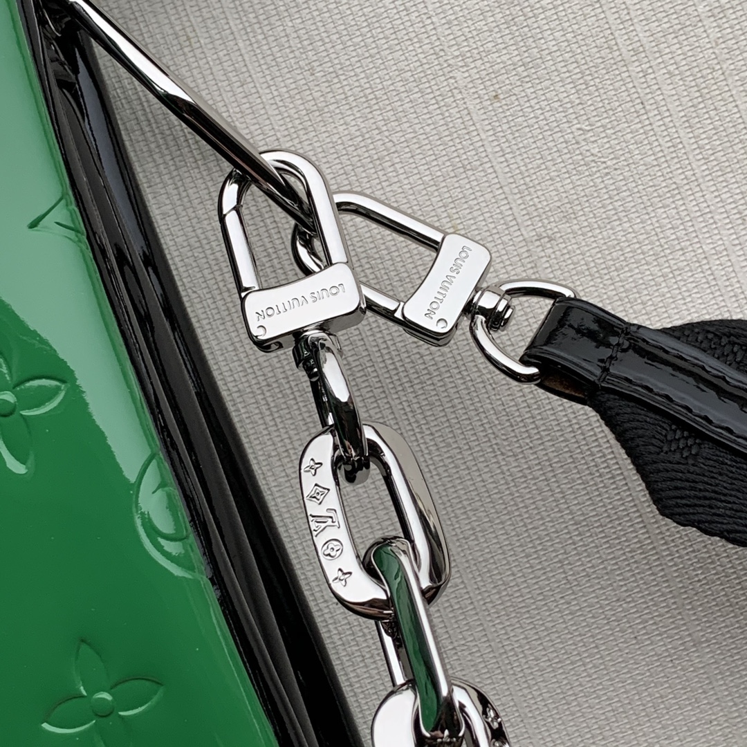 l**is V*t*n coussin handbags-26*20*12cm