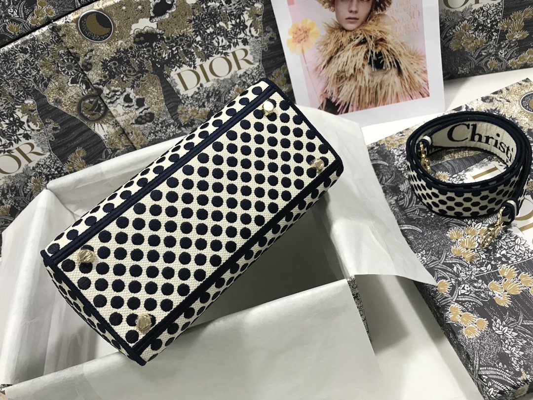 lady D*or handle bag-24cm