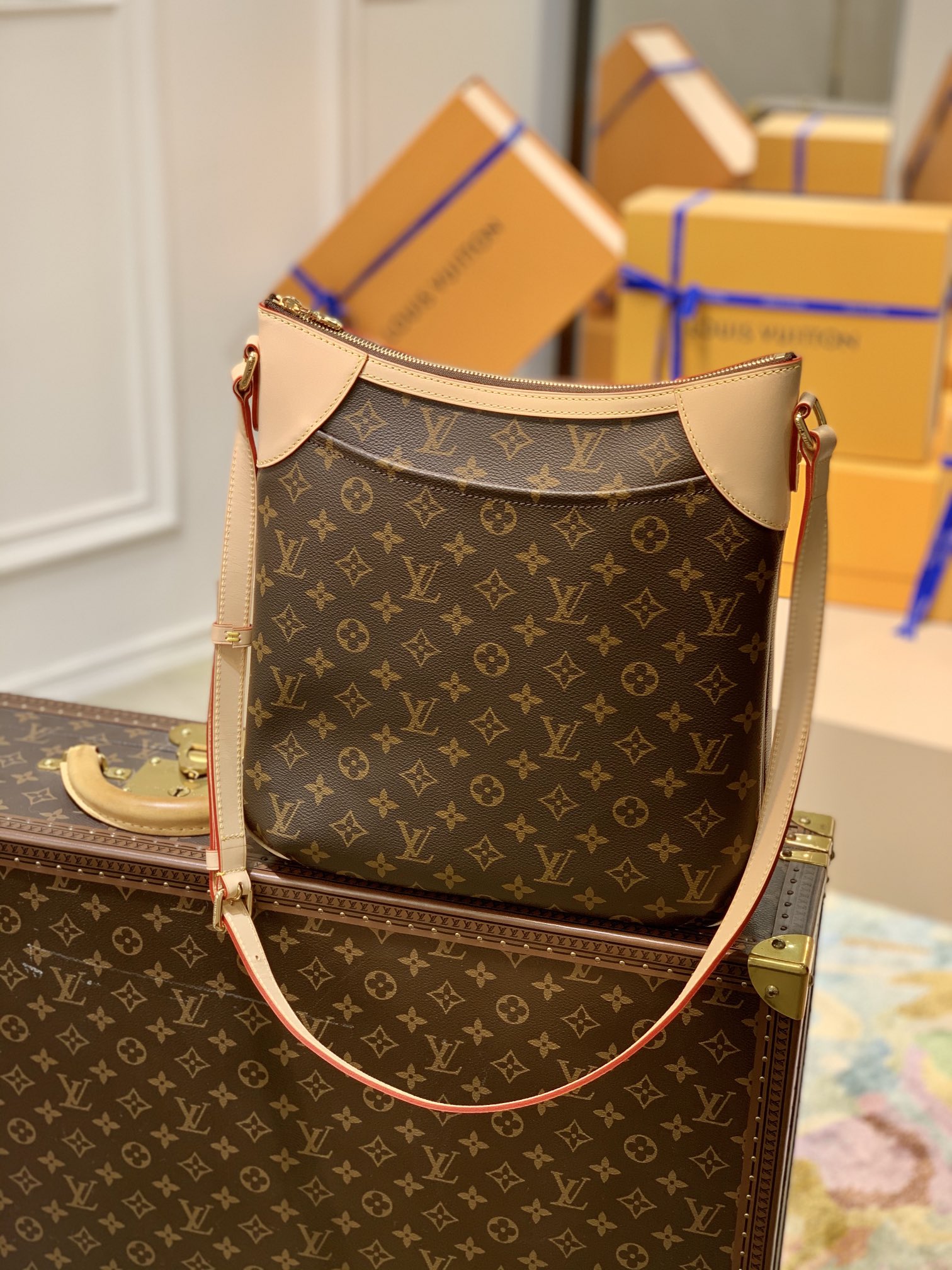 l**is V*t*n odeon handbags-m56389-29*35*7cm