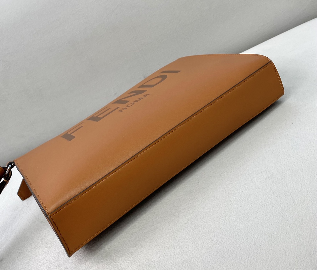 F**di pouch-27x4x20cm