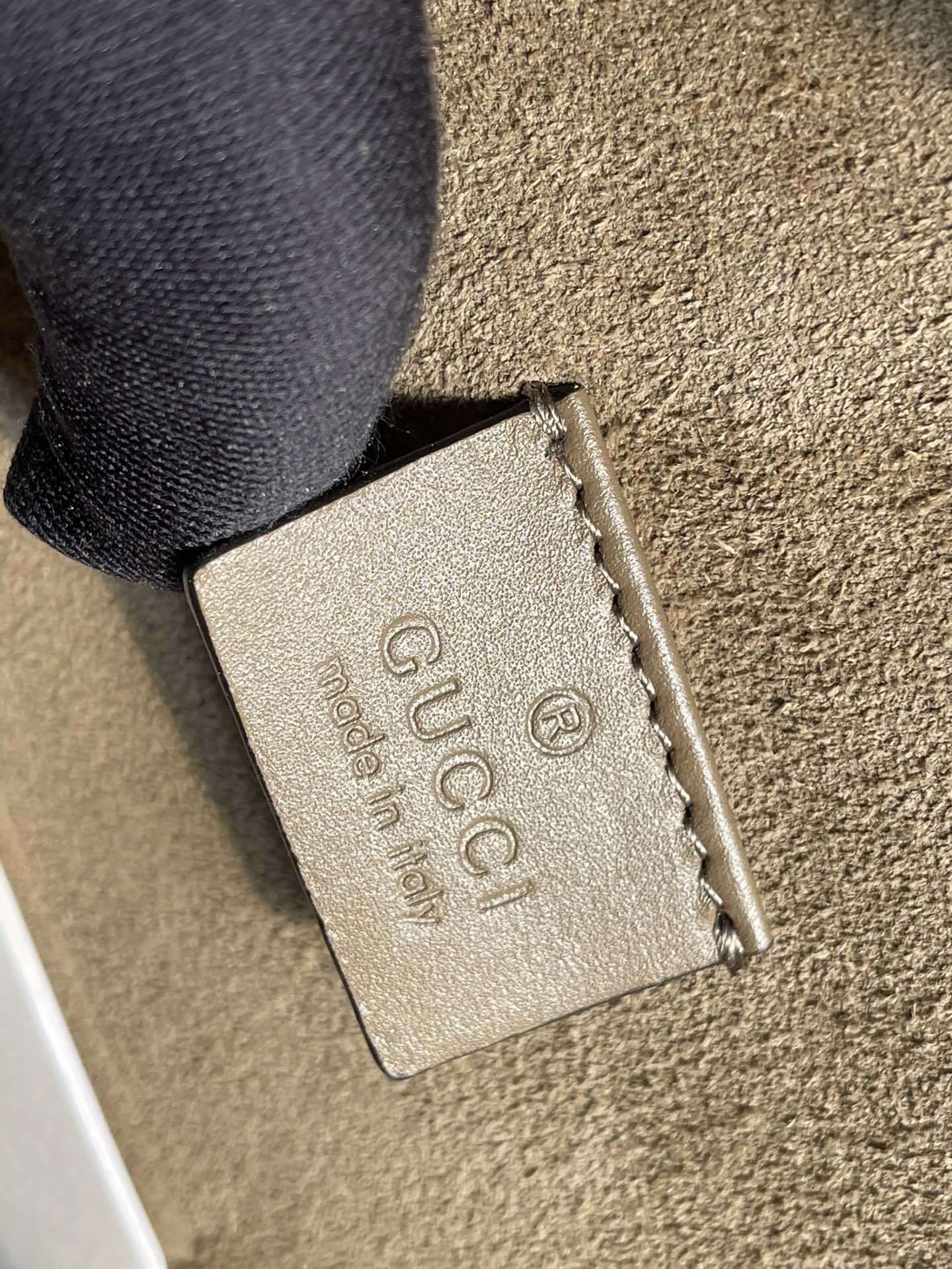 G*u*i dionysus-28*18*9cm