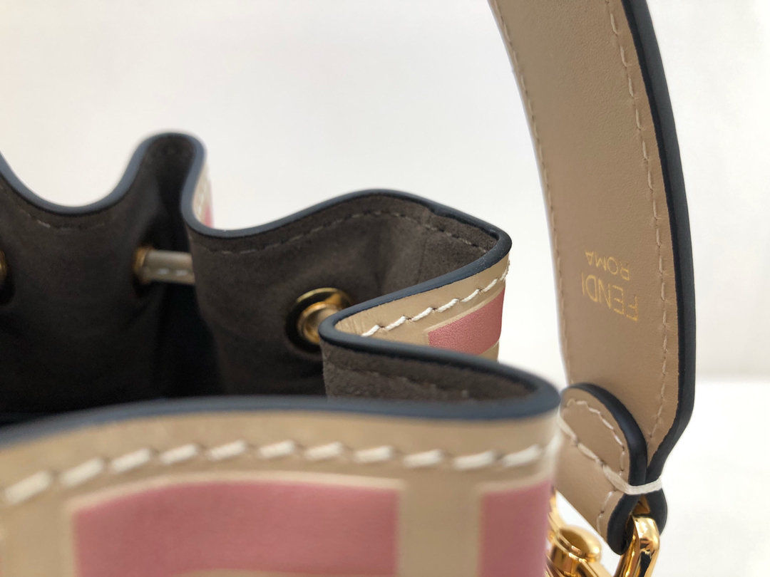 F**di mini mon tresor bag -12x18x10cm