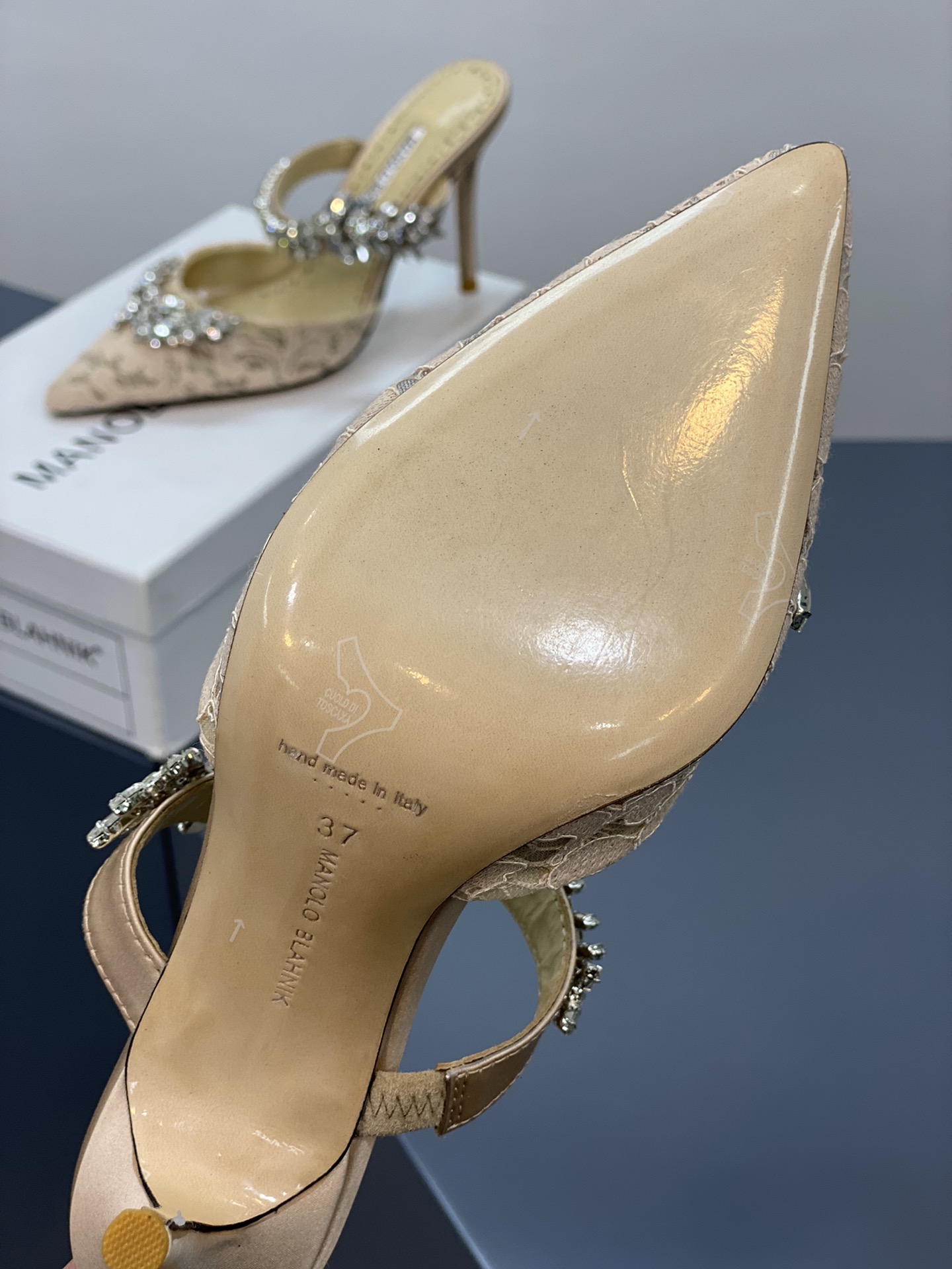 Manolo Blahnik-10CM