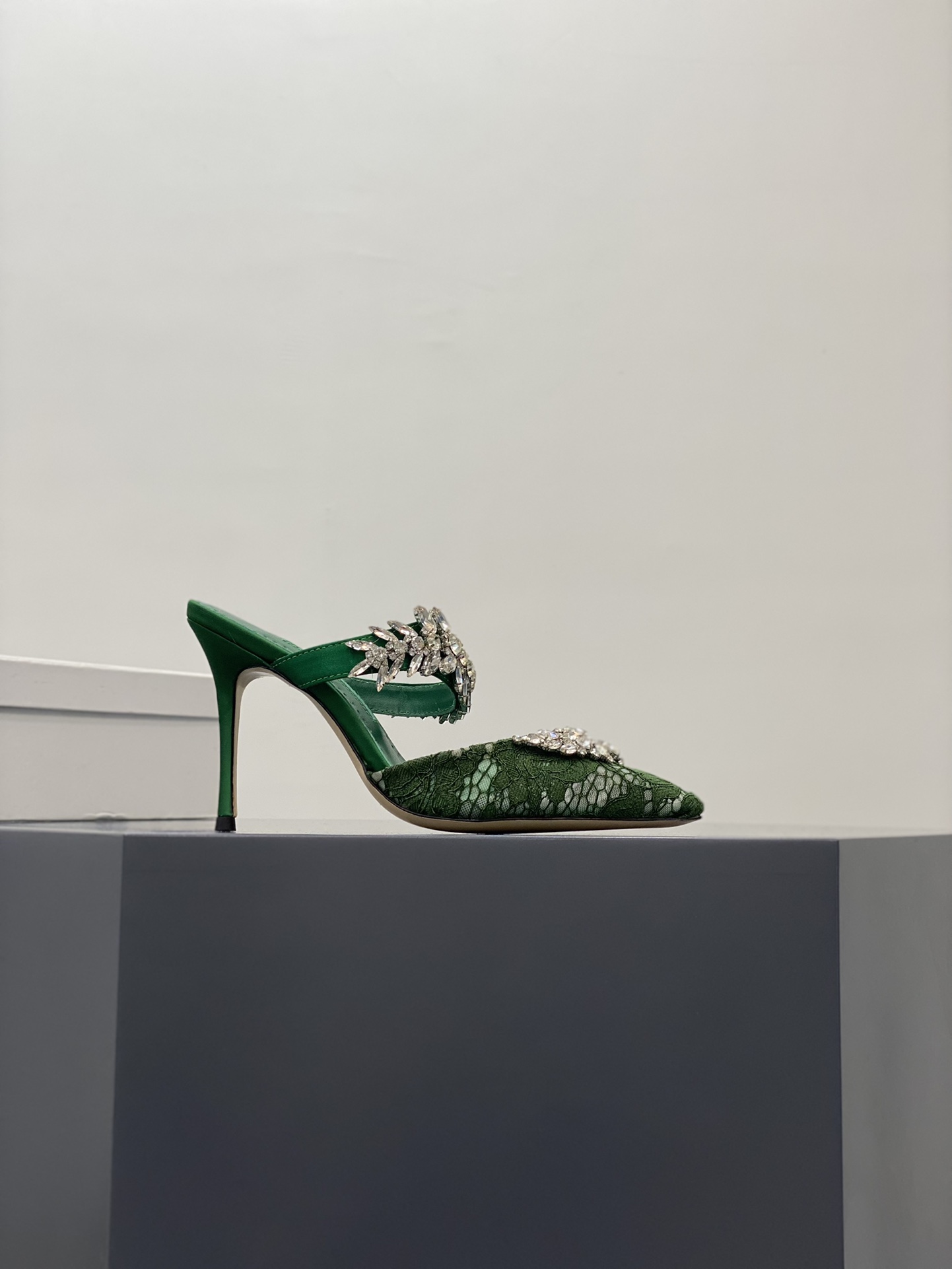 Manolo Blahnik-10CM