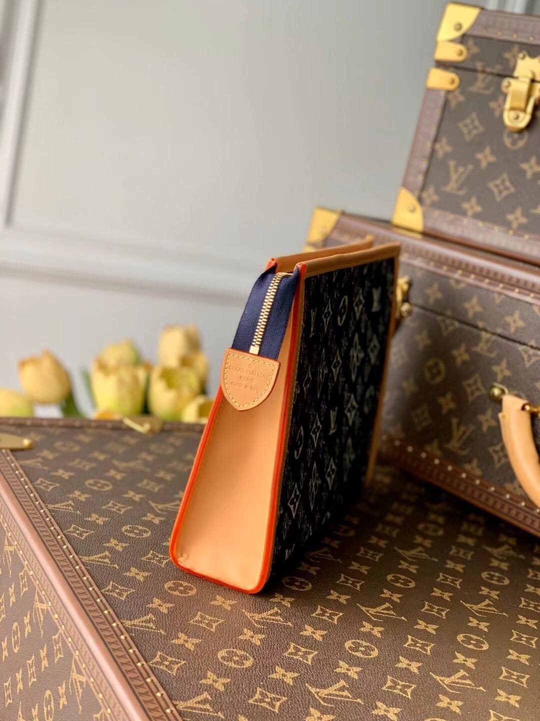 l**is V*t*n since 1854 toilet pouch xl-26*20*5cm