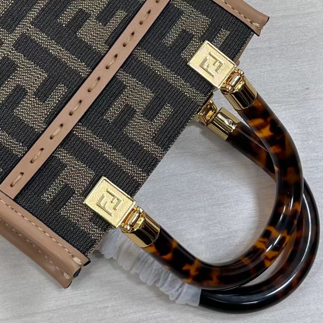 F**di sunshine mini tote -13x6.5x18cm