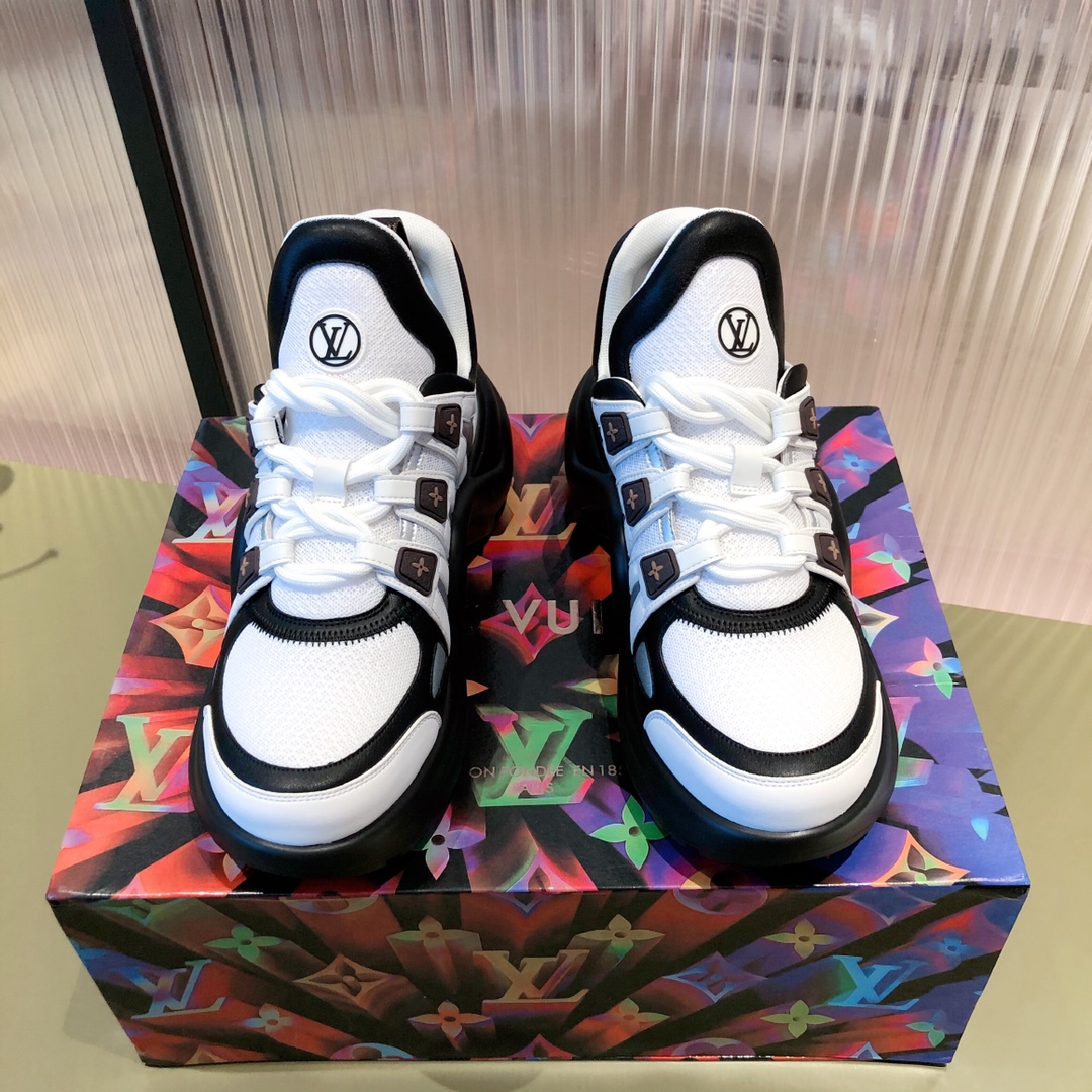 l**is V*t*n archlight sneaker