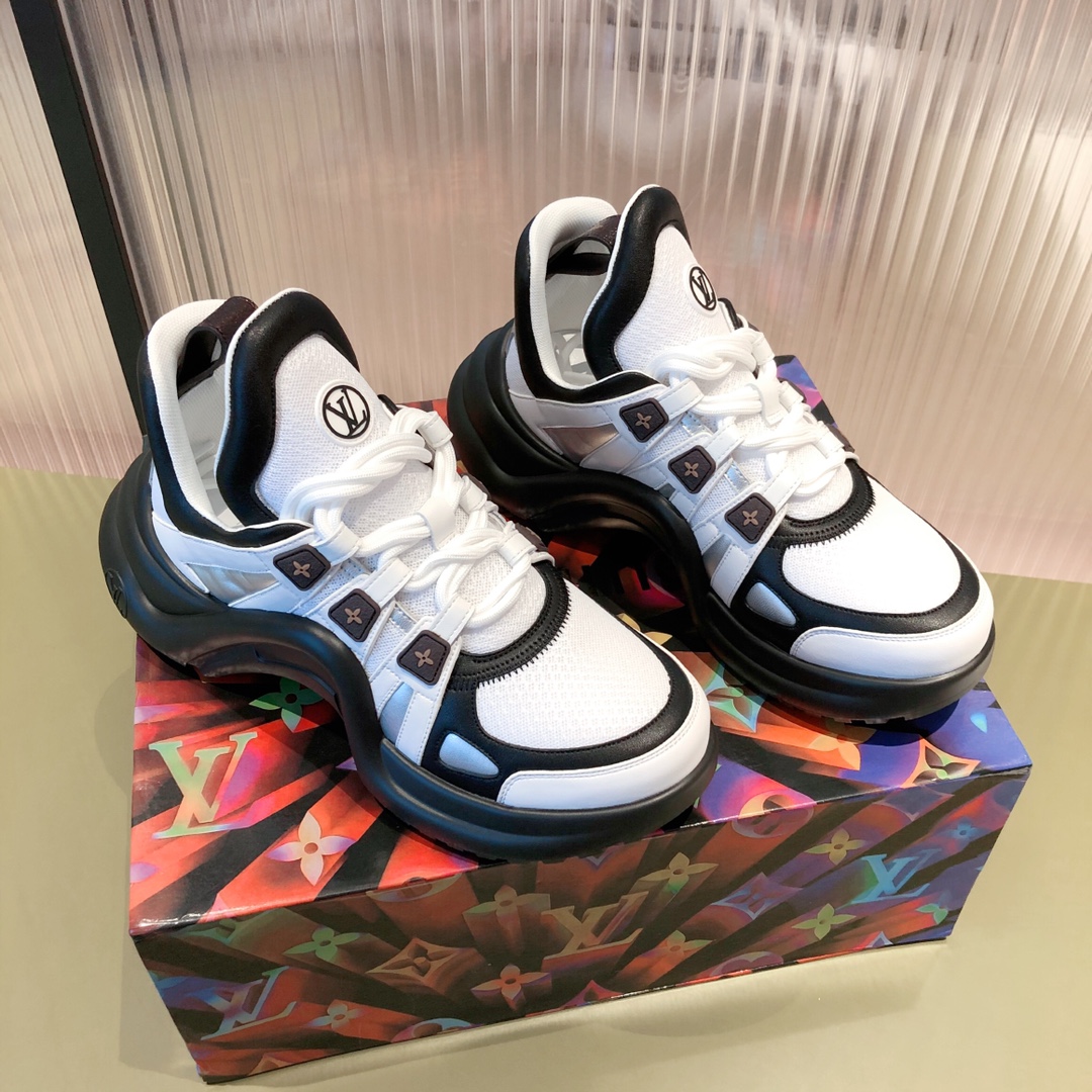 l**is V*t*n archlight sneaker