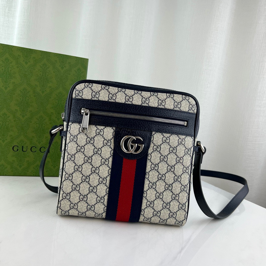 g*u*i gg S*p*e bag-23*24*5.5cm