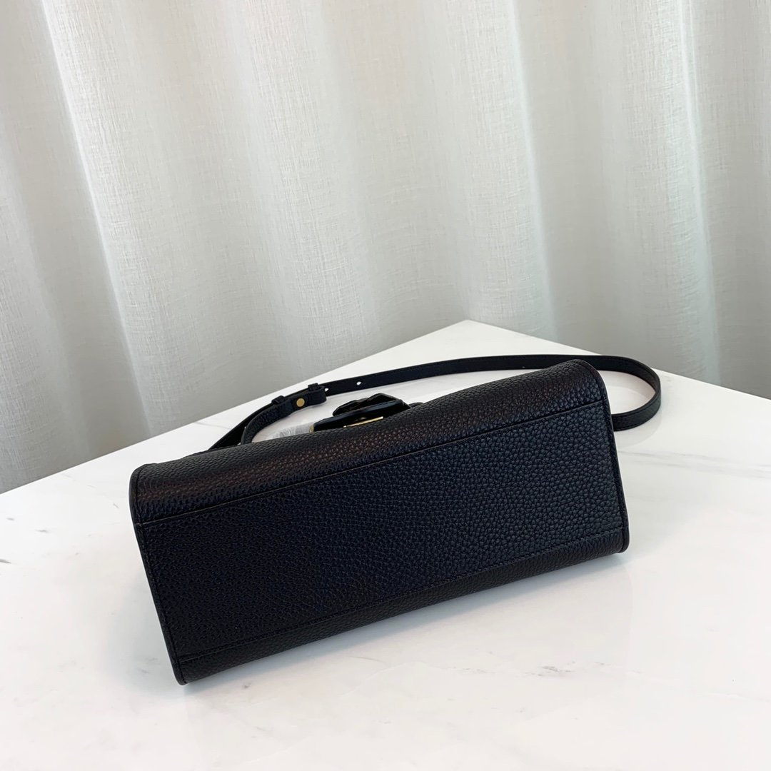 G*u*i handbags-31.5*23*13cm