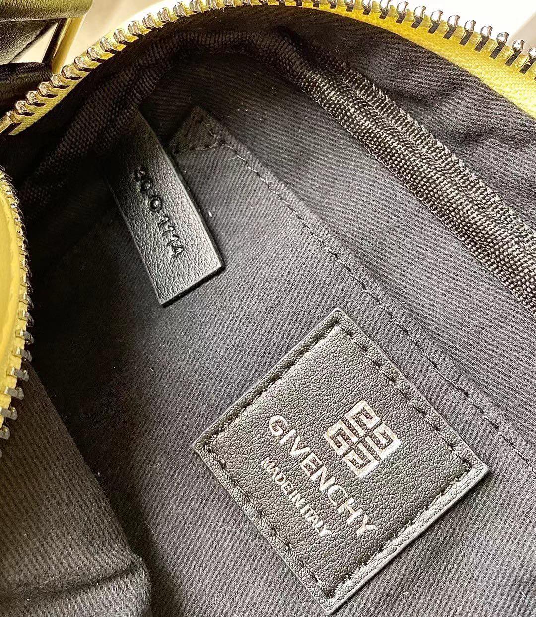 Givenchy Waist Bag-16x11x8CM