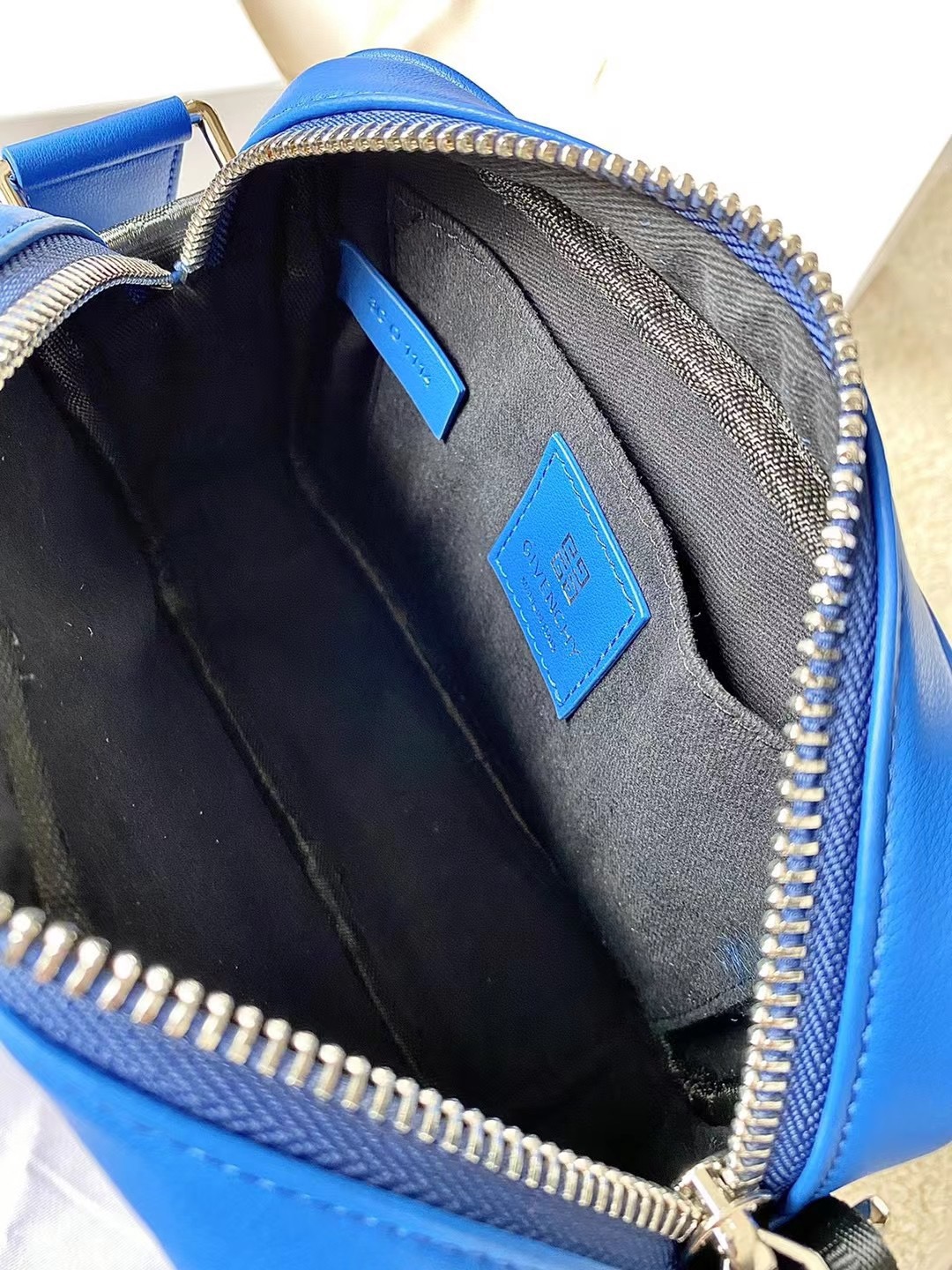 Givenchy Waist Bag-16x11x8CM