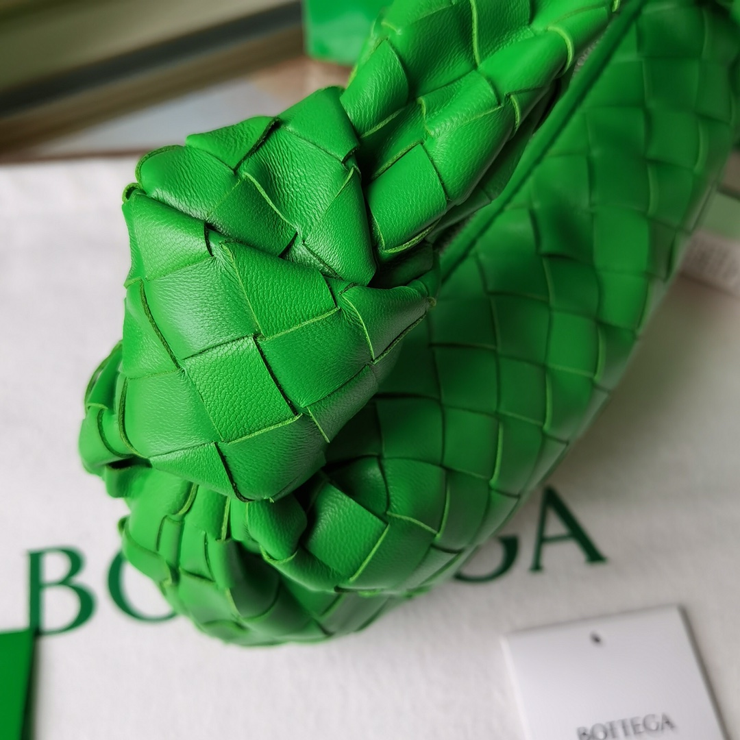 Bo*te*ga ve*ne*ta jodie hobo-23x28x8cm