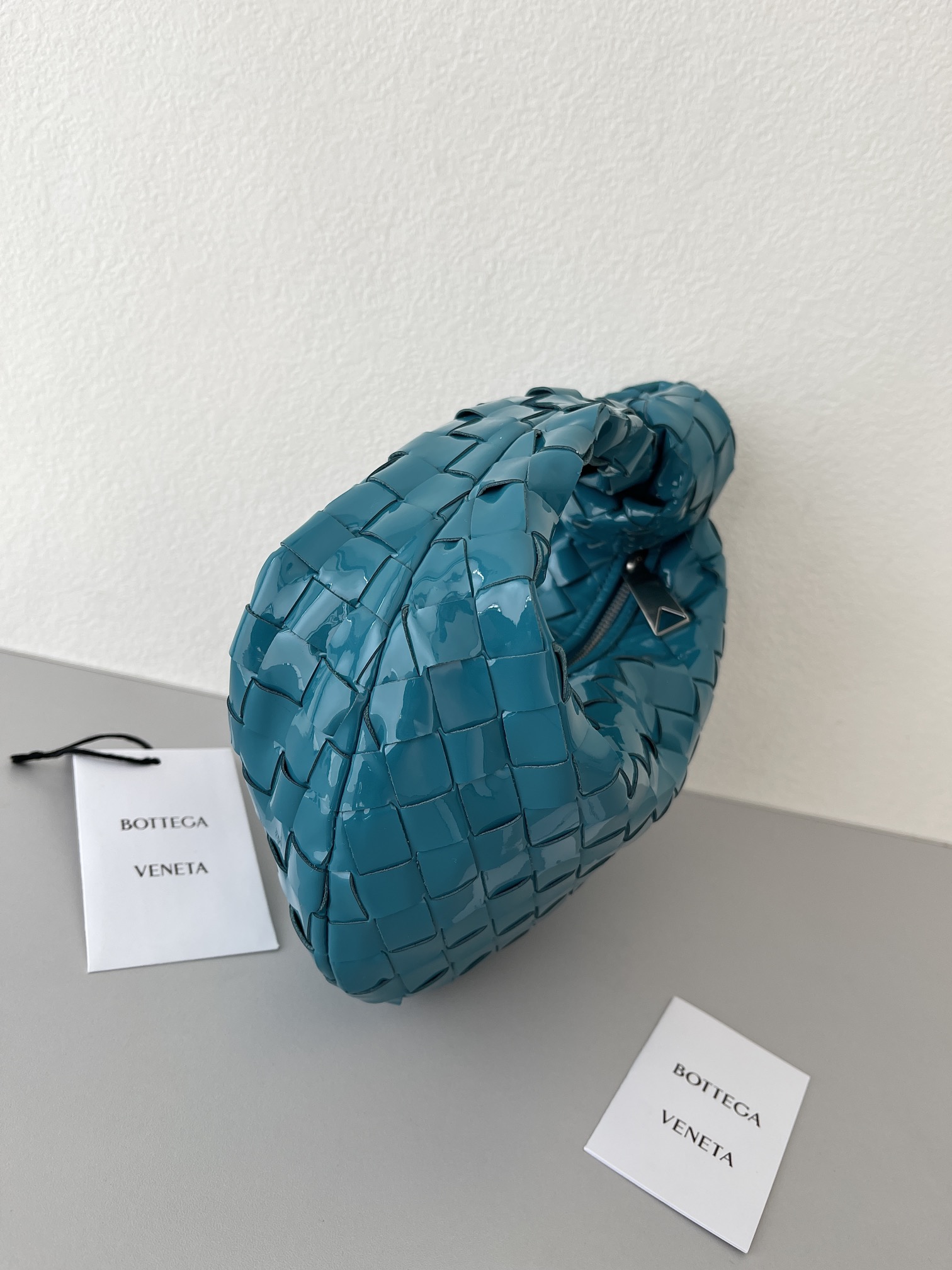 Bo*te*ga ve*ne*ta jodie hobo-23x28x8cm