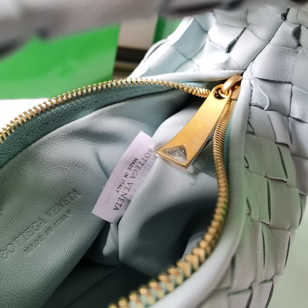 Bo*te*ga ve*ne*ta jodie hobo-23x28x8cm