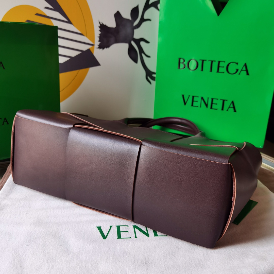 Bo*te*ga ve*ne*ta arco bag-38x14x24.5cm