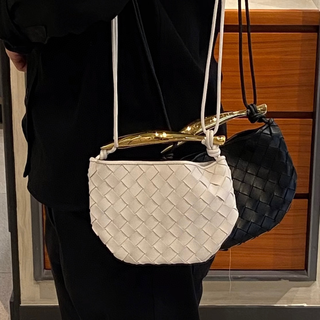 Bo*te*ga ve*ne*ta sardine bag-20*12*2.5cm