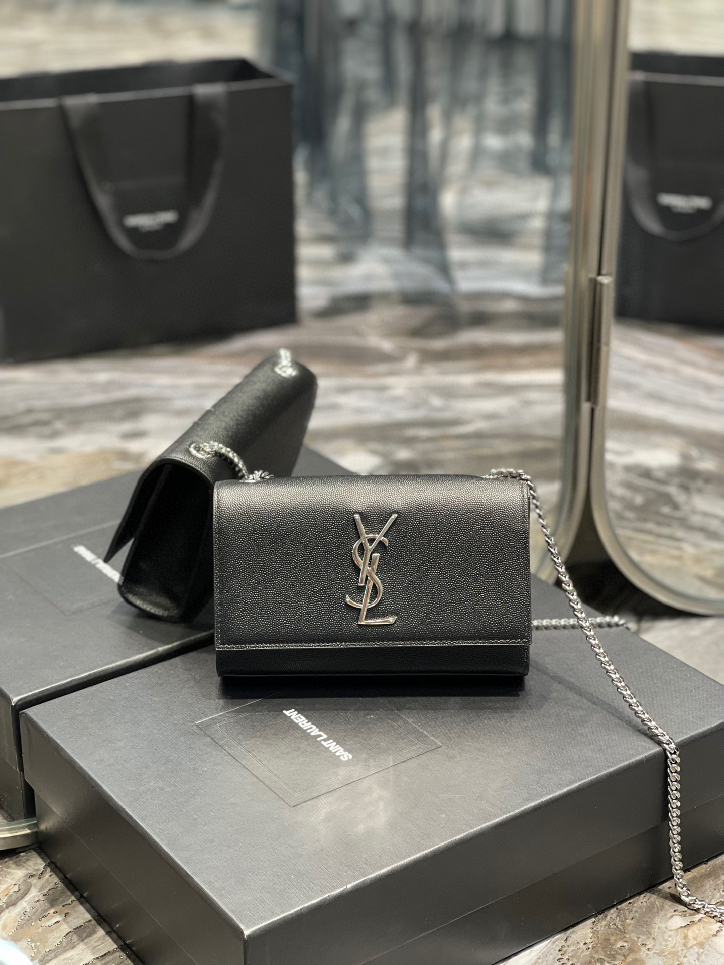 YSL Kate In Grain De Pouder Embossed Leather-20x13.5x5.5CM