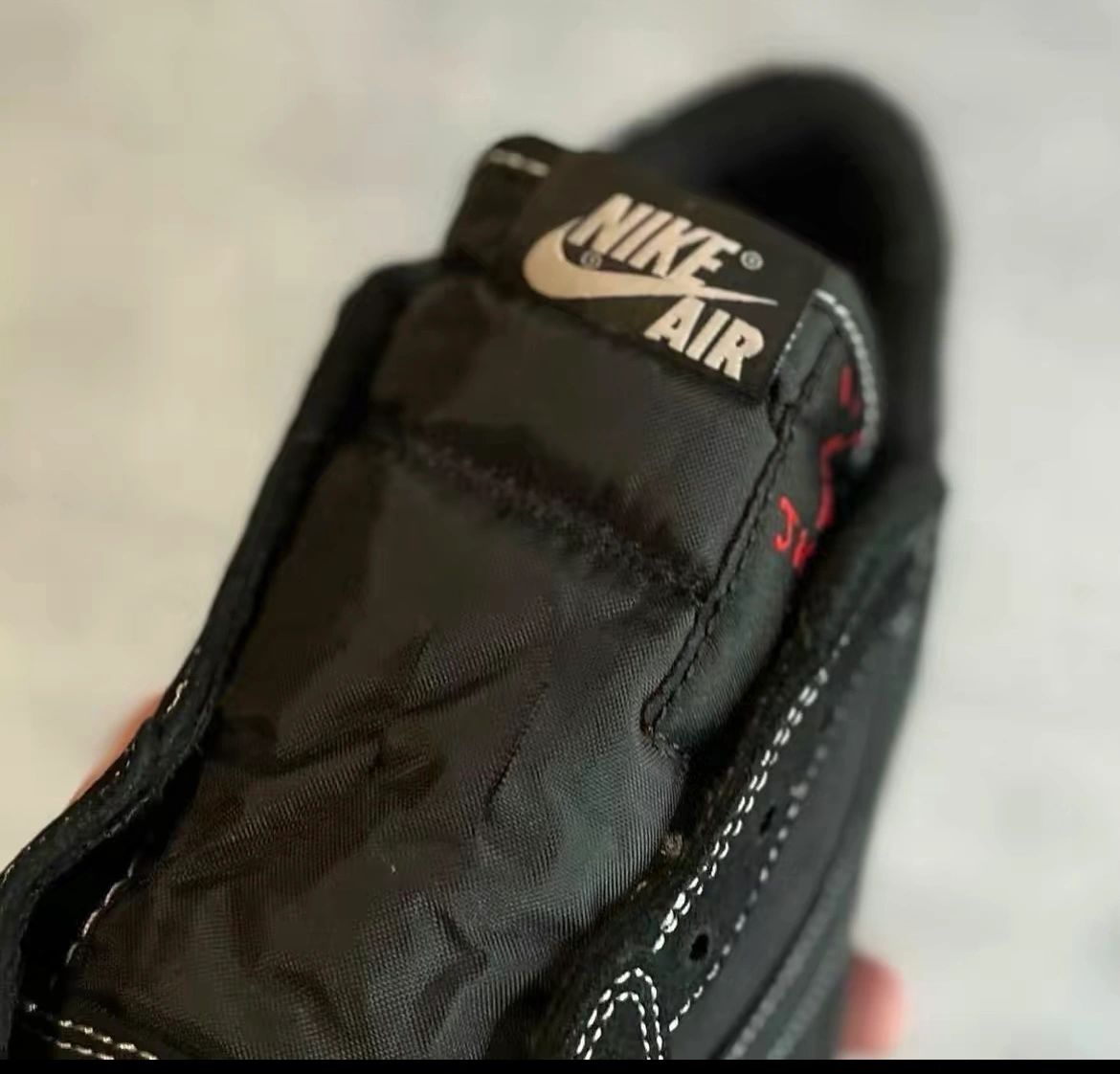 TRAVIS SCOTT X AIR JORDAN 1 LOW OG “BLACK PHANTOM” DM7866-001