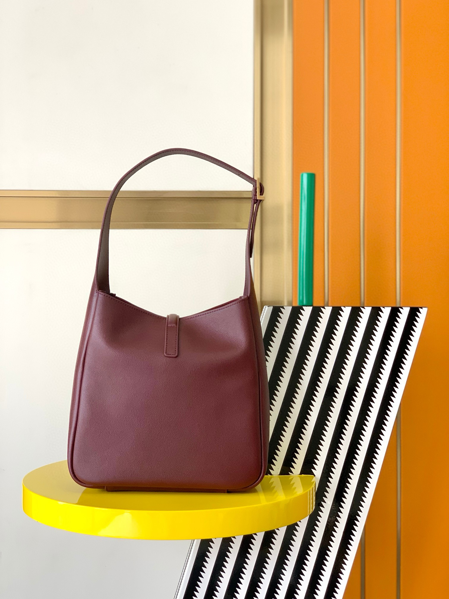 YSL Le5A7 Vintage Bag-23×22×10CM