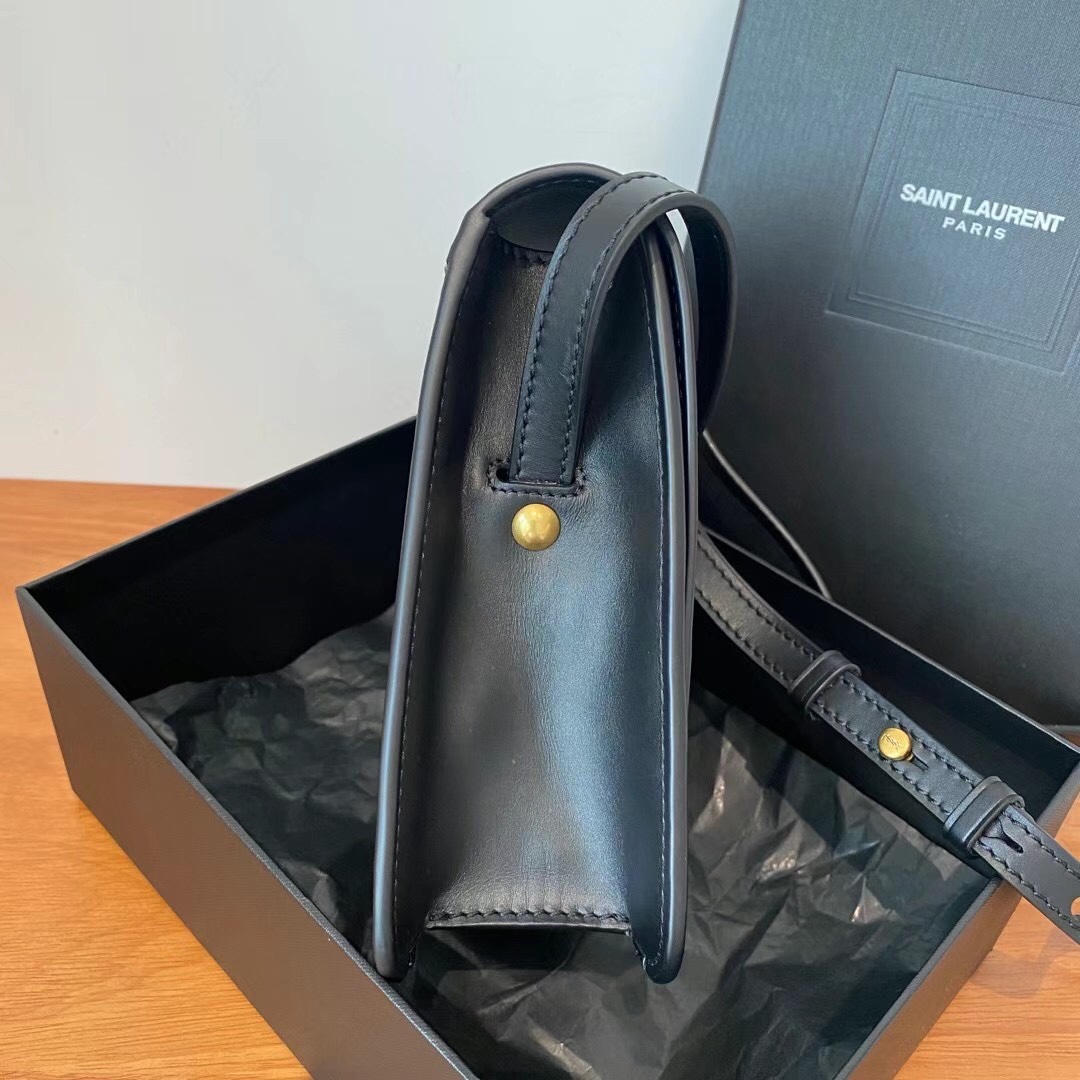 ysl kaia N0*H/south satchel in vegeatble-16*18*6cm