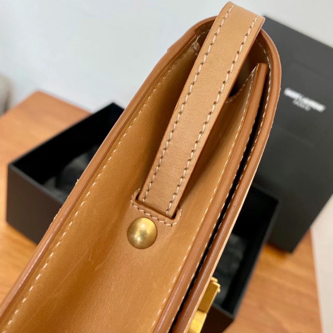 ysl kaia N0*H/south satchel in vegeatble-16*18*6cm