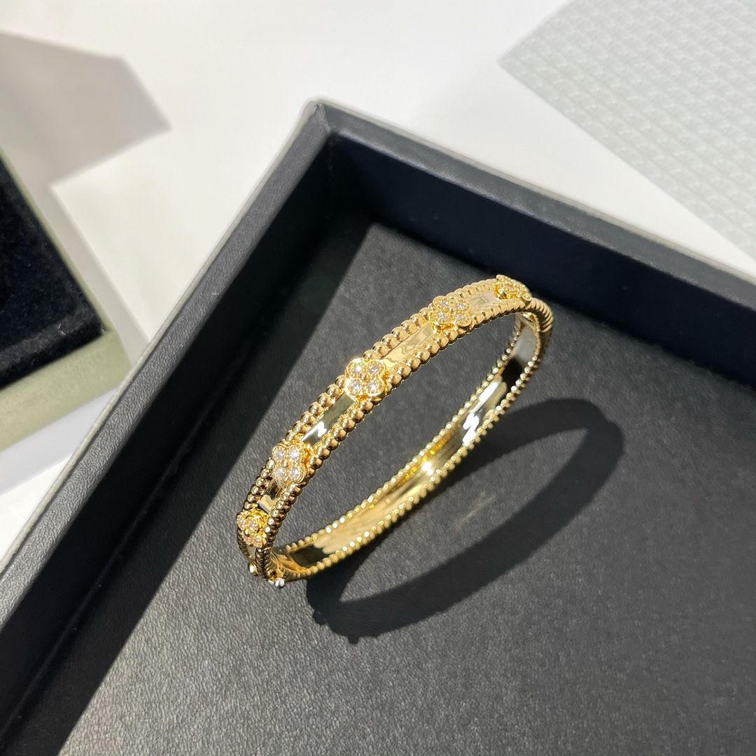 Van Cleef &Arpels Bracelet