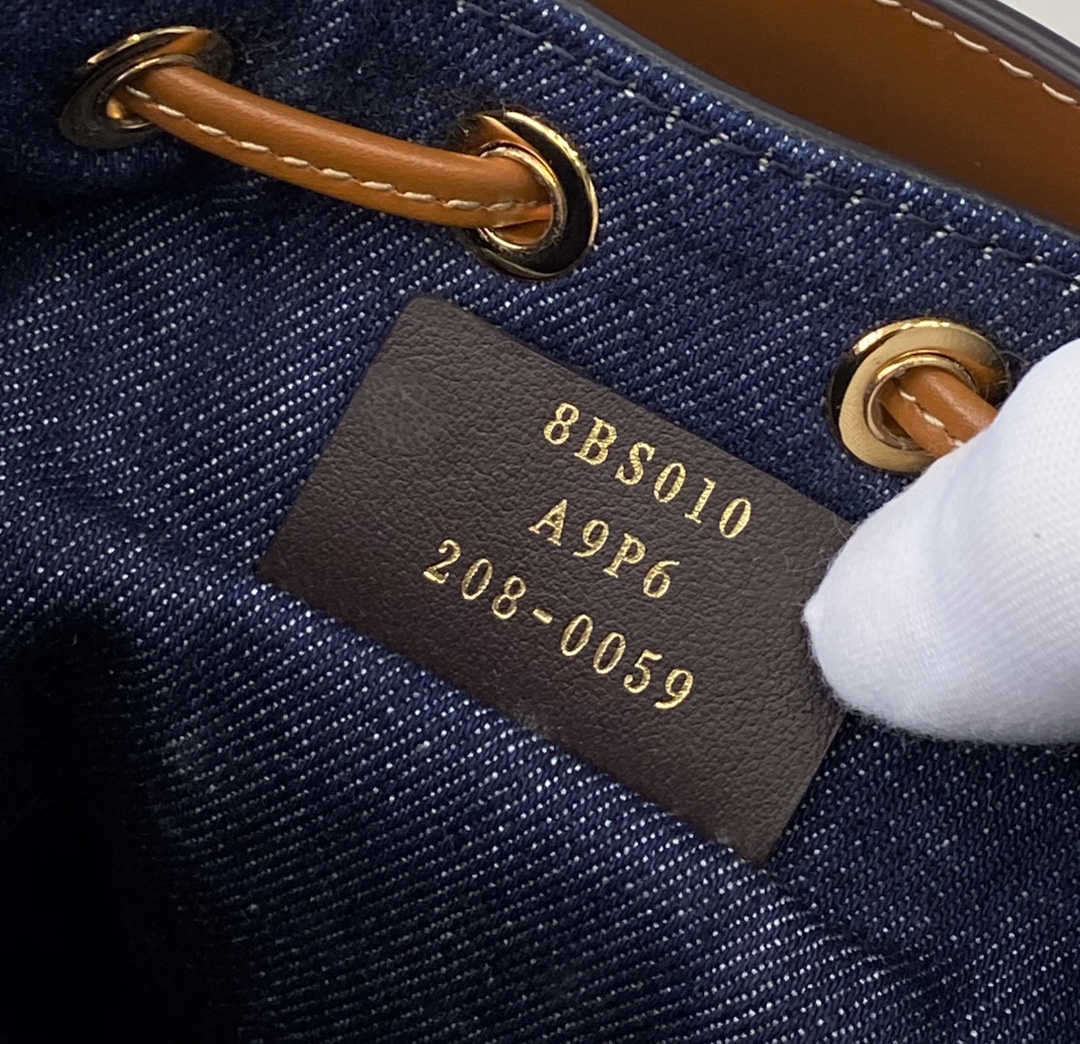 F**di mini mon tresor bag -12x18x10cm